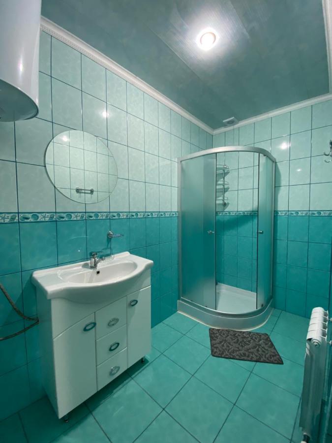 біля річки 2 Сколе